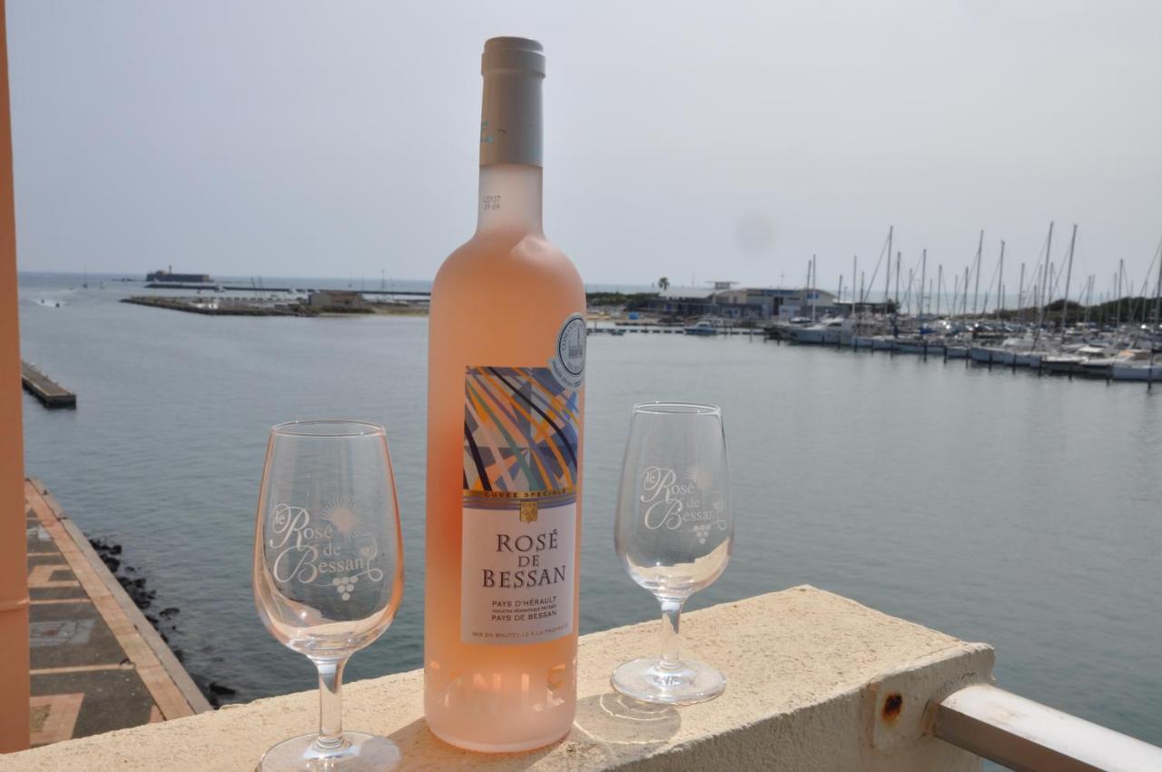 Appartement Avec Balcon, Vue Mer, Piscine, Parking Agde Eksteriør bilde